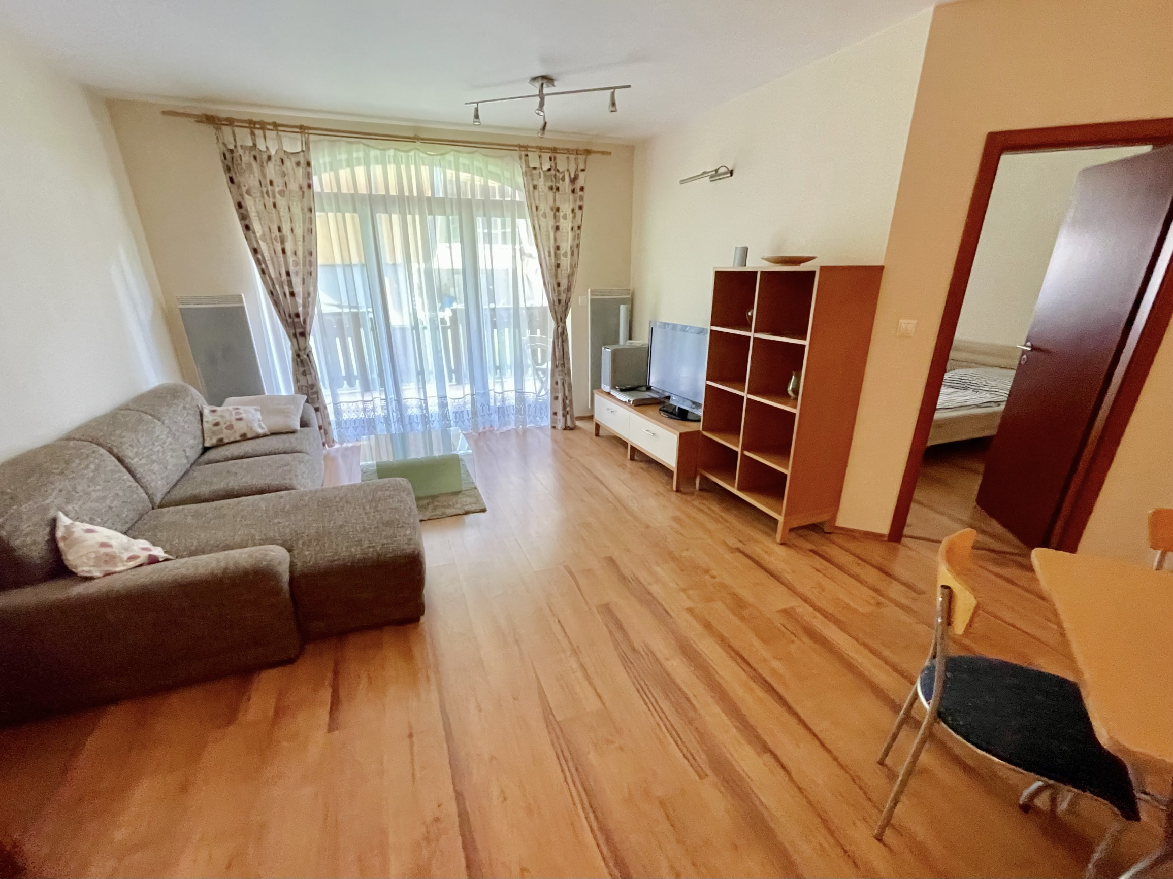 TÁLE - INVESTIČÝ 2-izbový byt. GOLF, LYŽOVANIE