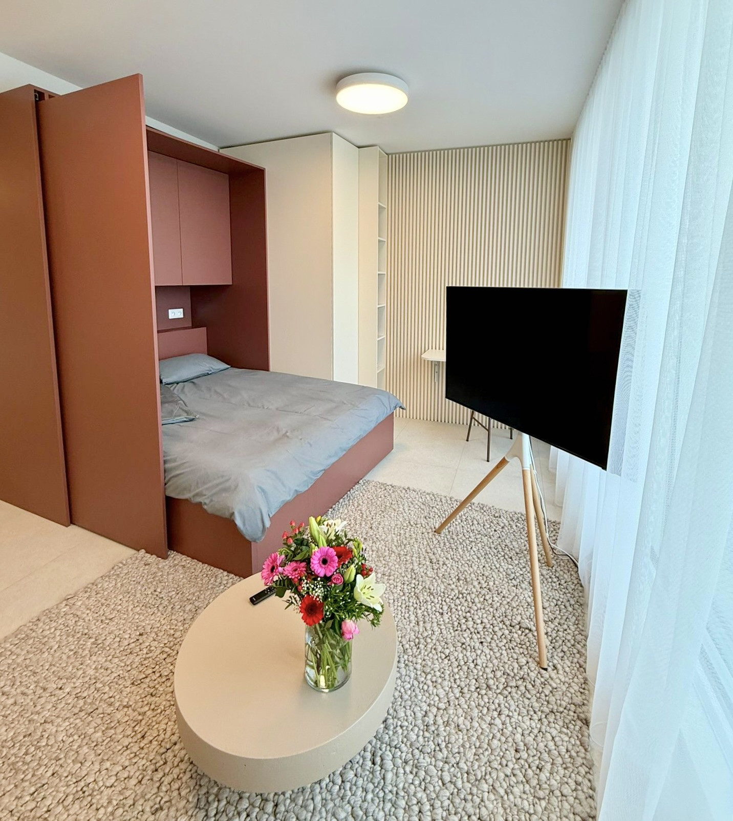 VIDRICA Luxusne zariadený 1,5 izbový byt s výhľadom na Dunaj