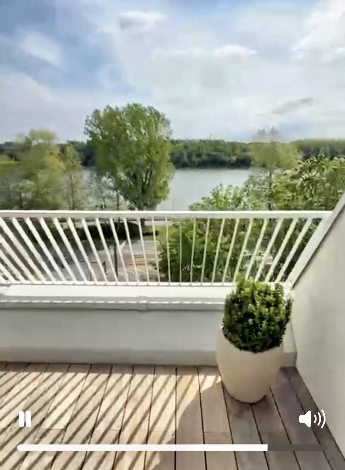 VIDRICA Luxusne zariadený 1,5 izbový byt s výhľadom na Dunaj