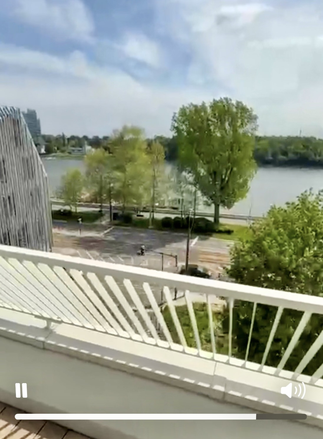 VIDRICA Luxusne zariadený 1,5 izbový byt s výhľadom na Dunaj