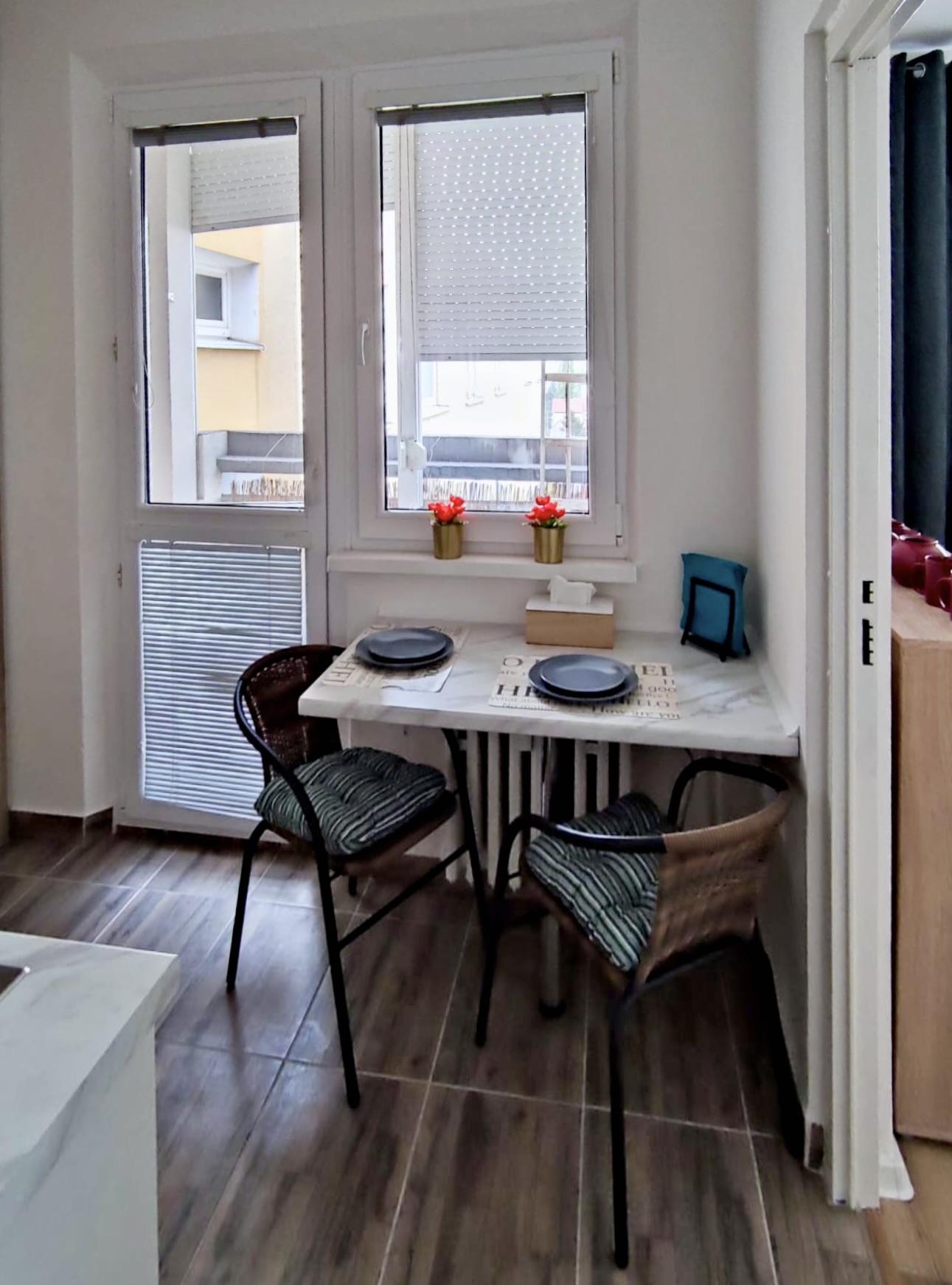 Veľký 2 izbový byt s balkónom a krásnym výhľadom