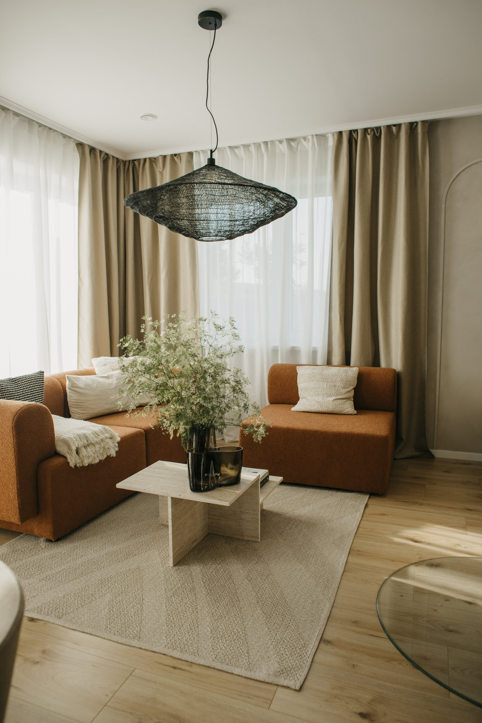 NOVÝ DIZAJNOVO ZARIADENÝ 4 Izb.byt v DVOJDOME