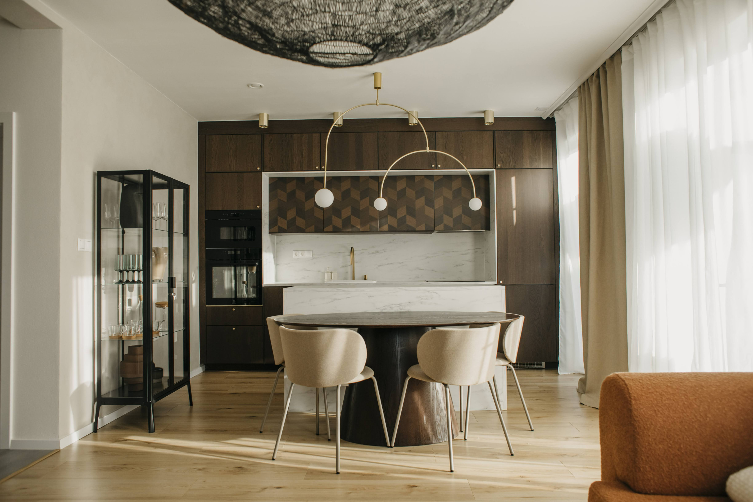 NOVÝ DIZAJNOVO ZARIADENÝ 4 Izb.byt v DVOJDOME