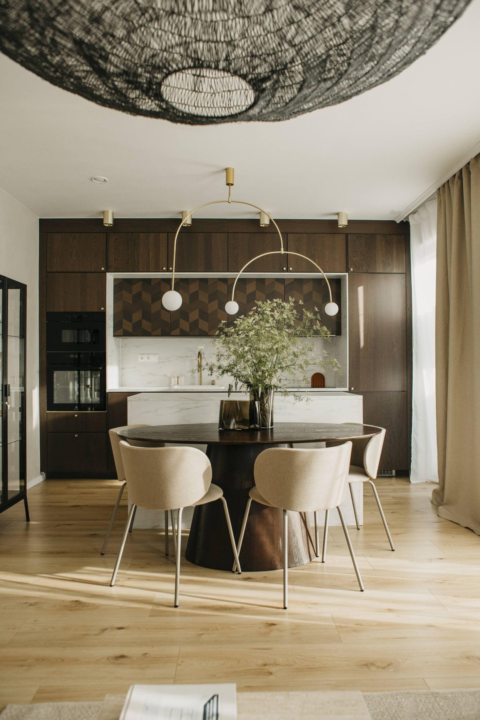 NOVÝ DIZAJNOVO ZARIADENÝ 4 Izb.byt v DVOJDOME