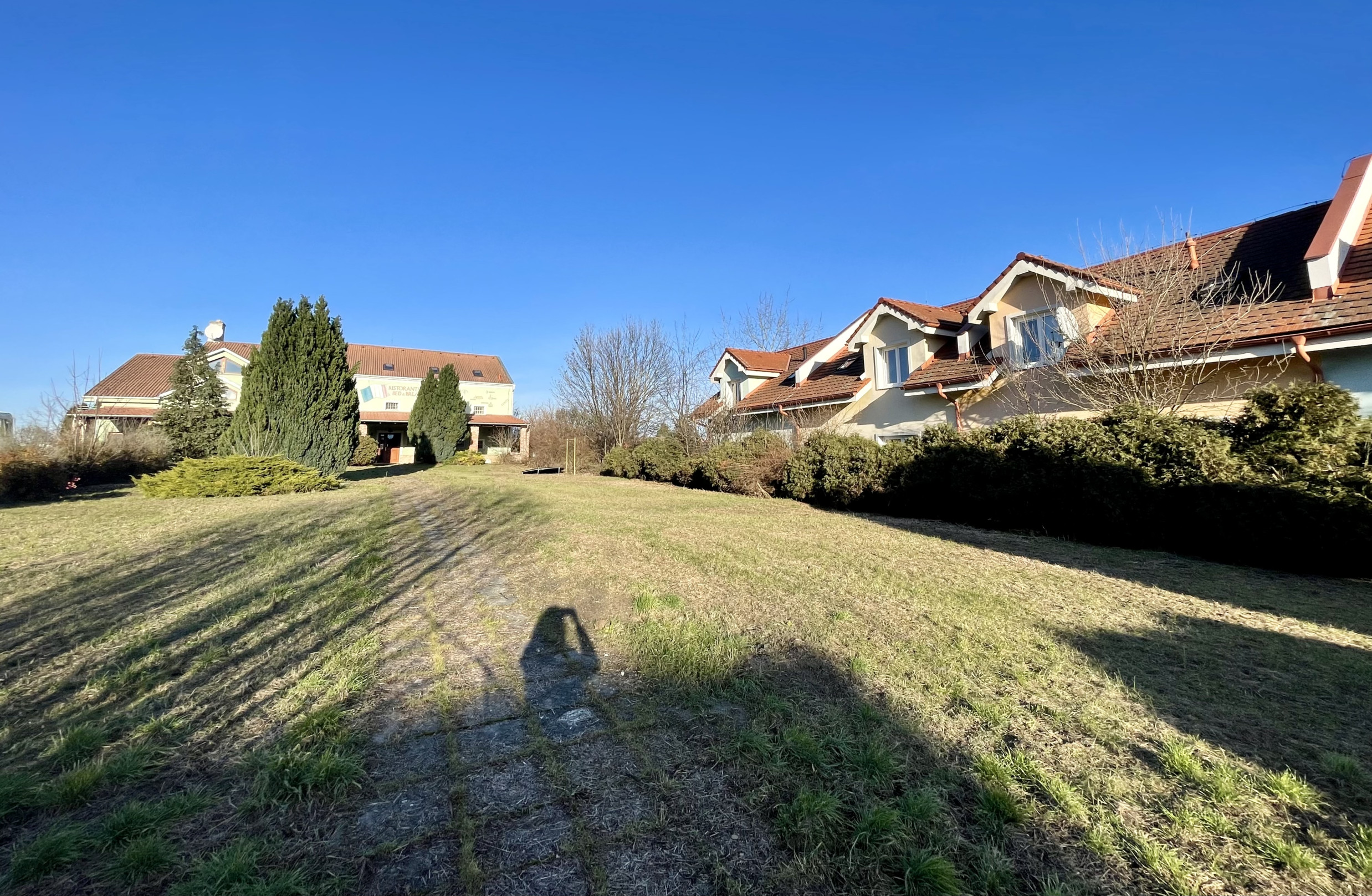 SLOVAKIA - PENZIÓN / HOTEL v Talianskom štýle