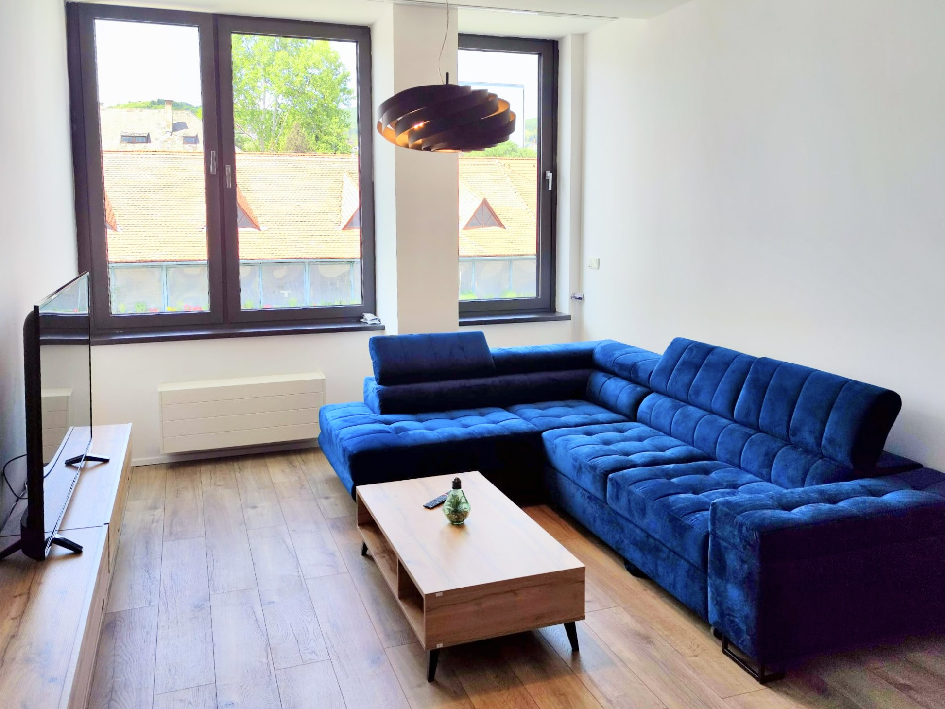 Rača Centrum - 2 izbový byt / Kancelária  v Novostavbe s parkovaním