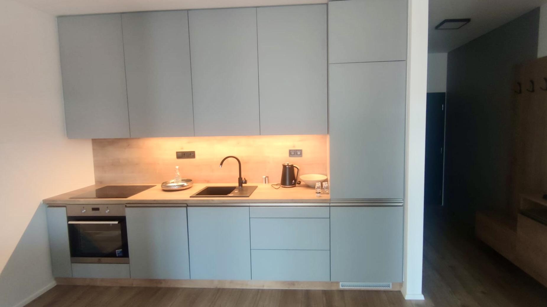 Rača Centrum - 2 izbový byt s parkovaním