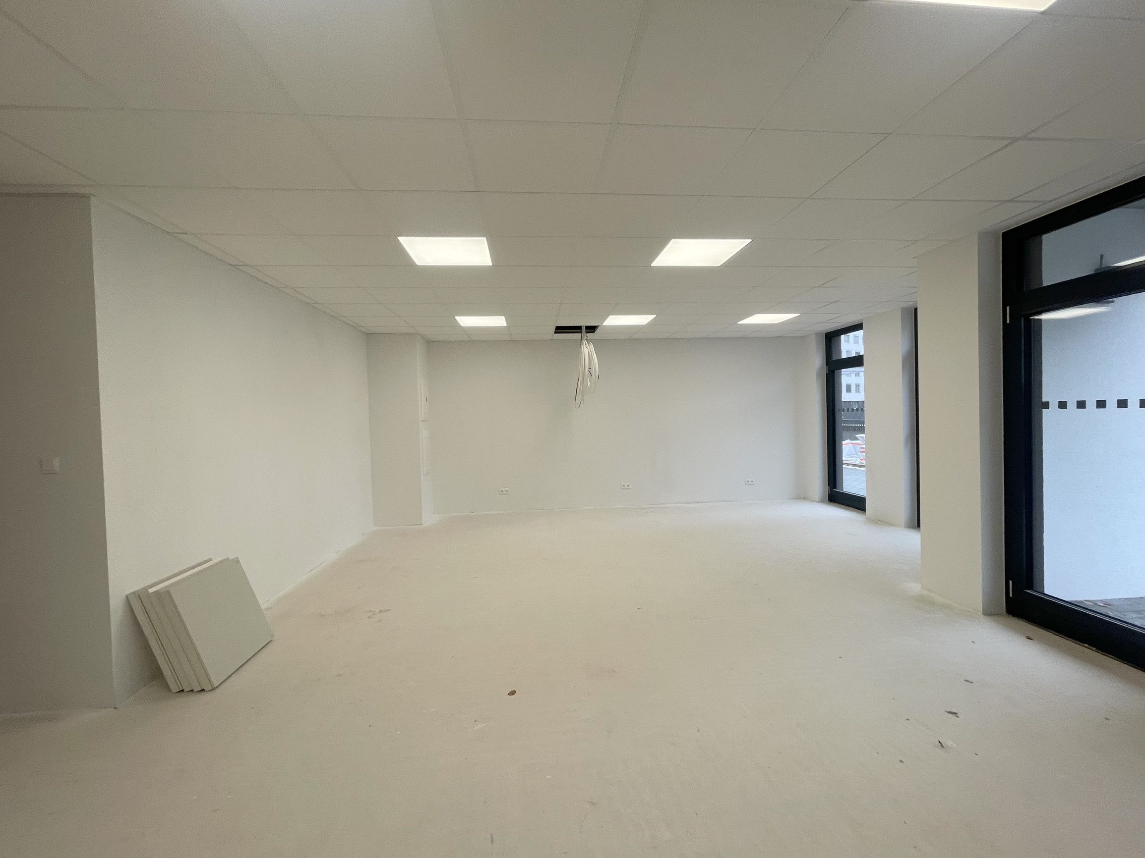 NUPPU - Nový 52 m2 nebytový priestor s Parkovaním. Príležitosť.