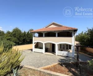 CHORVÁTSKO/ ISTRIA - VILA / 2 x 3 izbový BYT