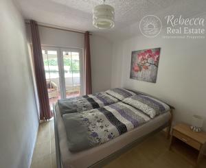 CHORVÁTSKO/ ISTRIA - VILA / 2 x 3 izbový BYT