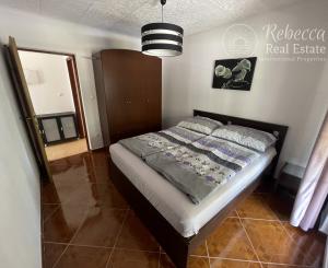 CHORVÁTSKO/ ISTRIA - VILA / 2 x 3 izbový BYT