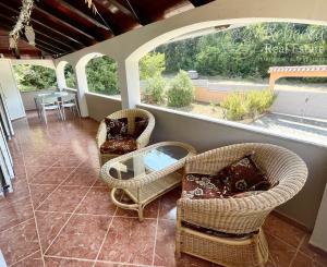 CHORVÁTSKO/ ISTRIA - VILA / 2 x 3 izbový BYT