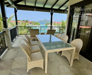 SEYCHELY / MAHÉ / Eden Island / LOFT APARTMÁN s terasou a výhľadom na oceán.