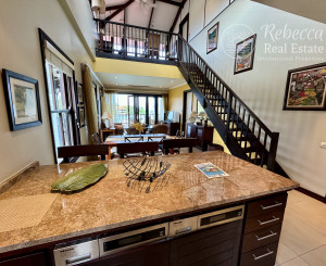 SEYCHELY / MAHÉ / Eden Island / LOFT APARTMÁN s terasou a výhľadom na oceán.