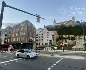 VIDRICA Luxusne zariadený 1,5 izbový byt s výhľadom na Dunaj