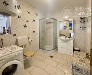 CHORVÁTSKO/ ISTRIA - VILA / 2 x 3 izbový BYT