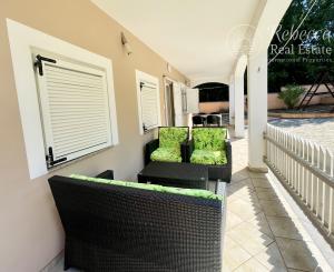 CHORVÁTSKO/ ISTRIA - VILA / 2 x 3 izbový BYT