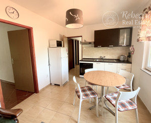 CHORVÁTSKO/ ISTRIA - VILA / 2 x 3 izbový BYT