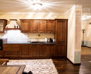 4 izbový byt v Historickej Vile - Hradný kopec Bratislava