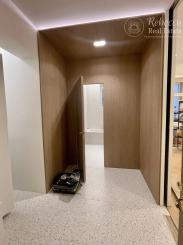 NOVÝ LUXUSNÝ 3 izb. BYT s TERASOU A GARÁŽOU V HISTORICKEJ VILE /PALISÁDY