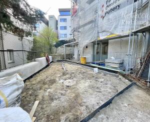 NOVÝ LUXUSNÝ 3 izb. BYT s TERASOU A GARÁŽOU V HISTORICKEJ VILE /PALISÁDY