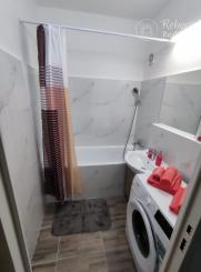 Veľký 2 izbový byt s balkónom a krásnym výhľadom