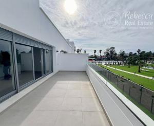 Costa del SOL - MARBELLA 2 spálňový Nový apartmán s veľkou terasou