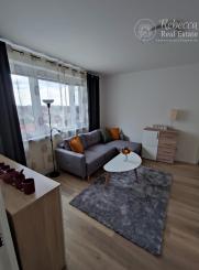 Veľký 2 izbový byt s balkónom a krásnym výhľadom