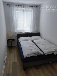 Veľký 2 izbový byt s balkónom a krásnym výhľadom