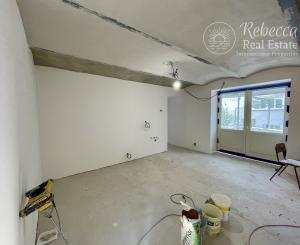 Nový 1,5 izb. BYT/KANCELÁRIA V HISTORICKEJ VILE /PALISÁDY