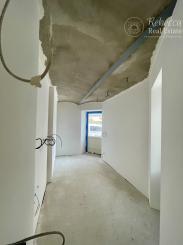 Nový 1,5 izb. BYT/KANCELÁRIA V HISTORICKEJ VILE /PALISÁDY