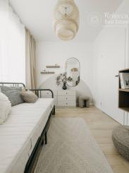 NOVÝ DIZAJNOVO ZARIADENÝ 4 Izb.byt v DVOJDOME