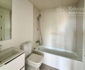 Costa del SOL - MARBELLA 2 spálňový Nový apartmán s veľkou terasou