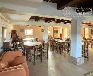 SLOVAKIA - PENZIÓN / HOTEL v Talianskom štýle