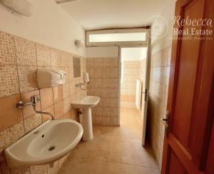 SLOVAKIA - PENZIÓN / HOTEL v Talianskom štýle