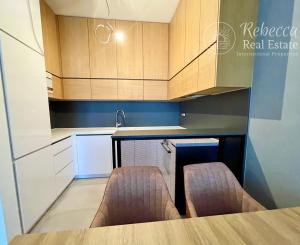 DOWNTOWN Luxusne zariadený 2 izbový byt