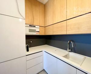 DOWNTOWN Luxusne zariadený 2 izbový byt