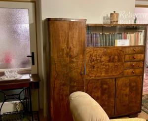 Veľkometrážny 2 izbový byt v centre mesta