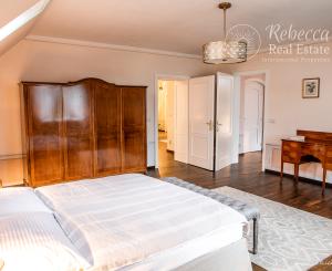 4 izbový byt v Historickej Vile - Hradný kopec Bratislava