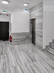 Rača Centrum - Veľký 2 izbový byt s garážou / Novostavba
