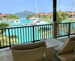 SEYCHELY / MAHÉ / Eden Island / LOFT APARTMÁN s terasou a výhľadom na oceán