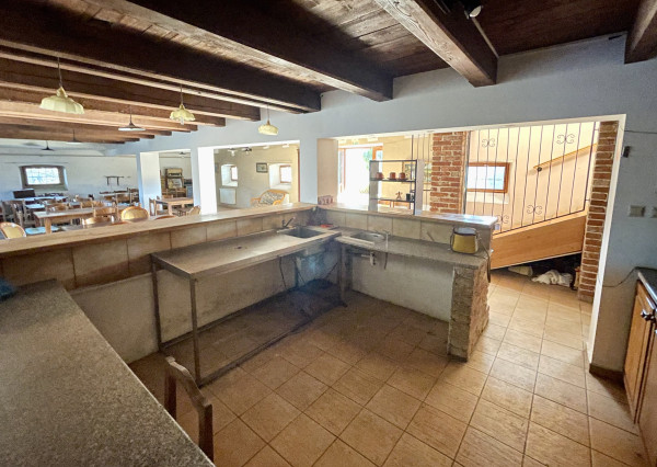 SLOVAKIA - PENZIÓN / HOTEL v Talianskom štýle