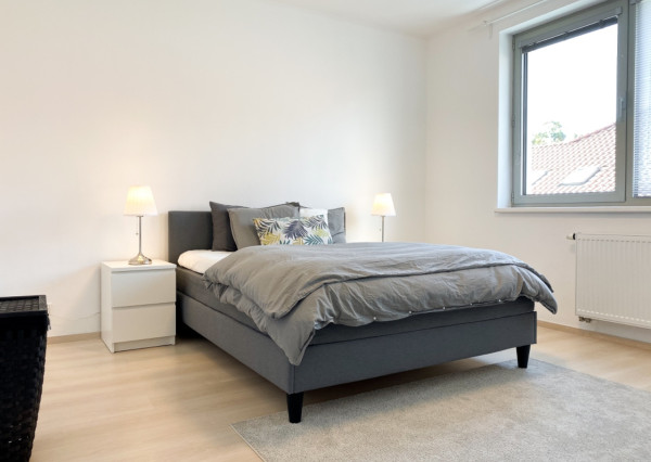 2 Bedrooms appartment near Nivy in Old Town with parking