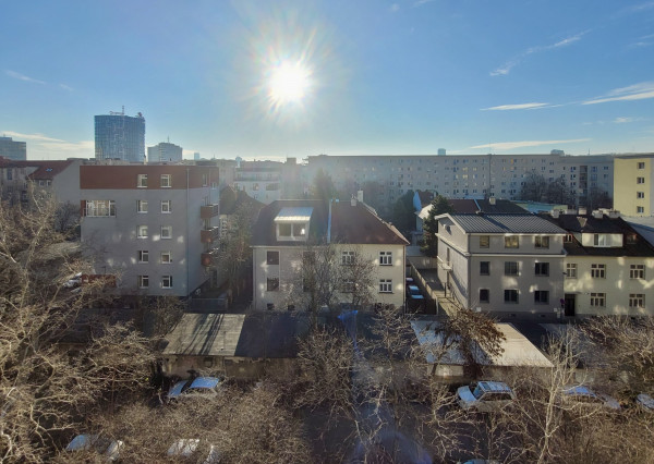 Ůtulný 2 izbový byt s balkónom pri Trnavskom Mýte