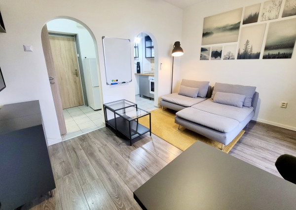 Ůtulný 2 izbový byt s balkónom pri Trnavskom Mýte