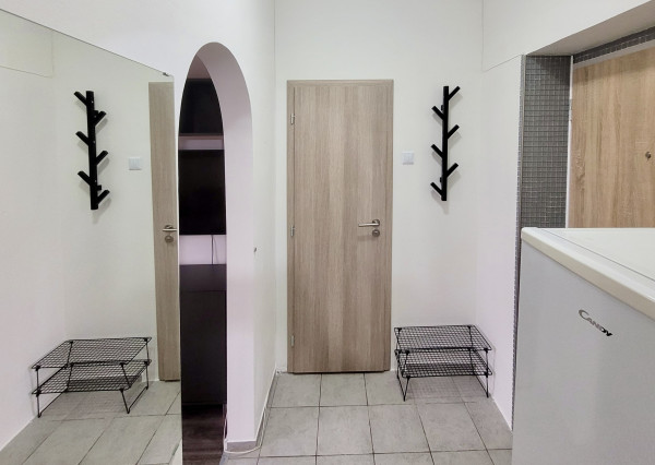 Ůtulný 2 izbový byt s balkónom pri Trnavskom Mýte