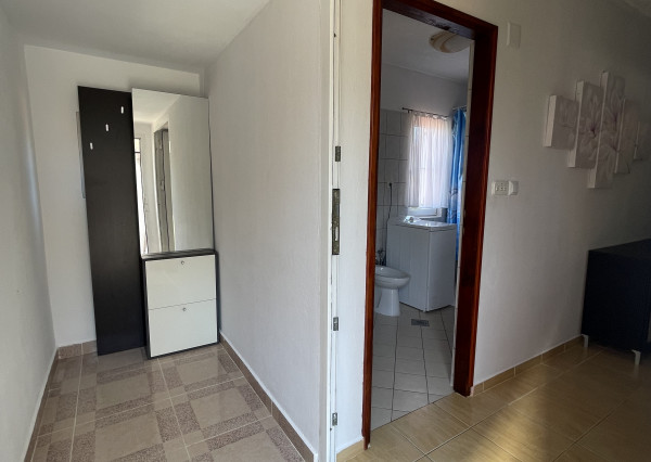 CHORVÁTSKO/ ISTRIA - VILA / 2 x 3 izbový BYT