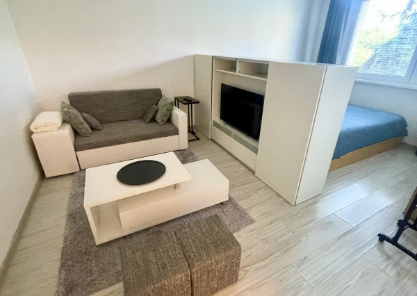 Útulný zrekonštruovaný 1 izbový byt vo Vrakuni