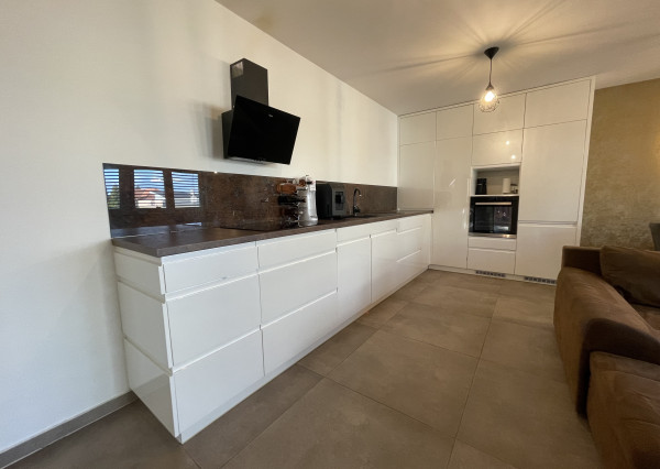 VEĽKORYSÝ 3 izb.BYT V TROJBYTOVKE v blízkosti Ružinova