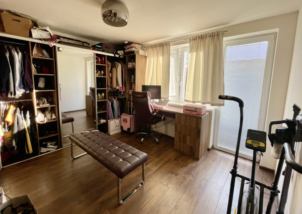 VEĽKORYSÝ 3 izb.BYT V TROJBYTOVKE v blízkosti Ružinova